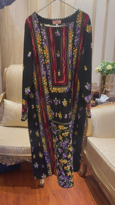 Black Tarkashi kurta