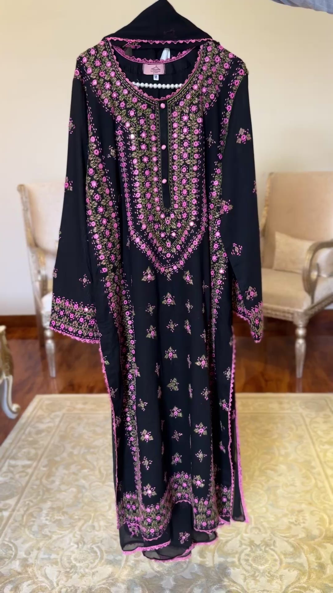 Black pink balochi💕